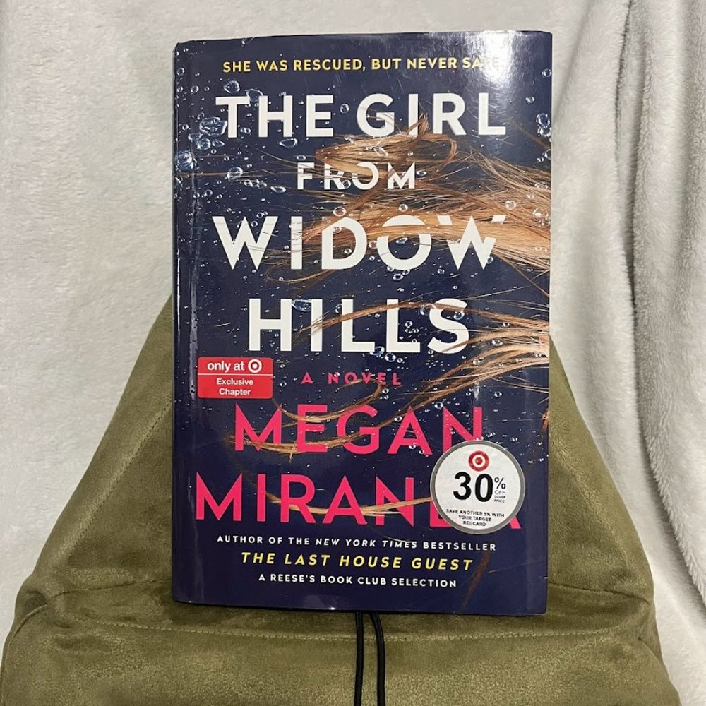 The Girl From Widow Hills by Megan Miranda
